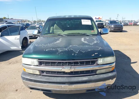 2002 Chevrolet Silverado 1500 Ls from USA, damaged, VIN 2GCEC19T921349391